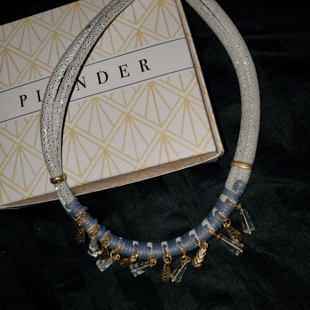 Plunder necklace